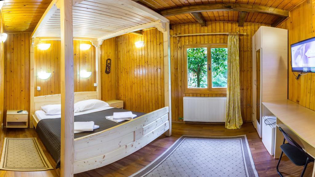 Pensiunea Casa Verde Bucuresti Exteriör bild