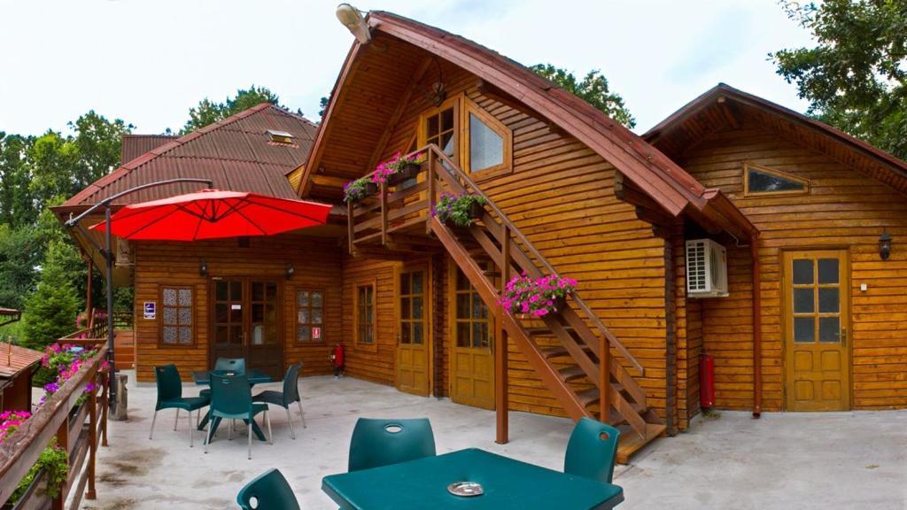 Pensiunea Casa Verde Bucuresti Exteriör bild